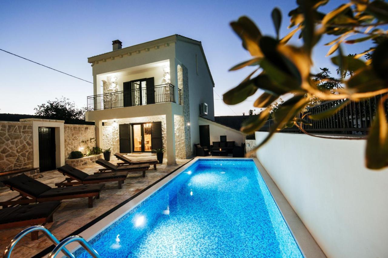 Villa Castello Coza Zadarvillas Vinjerac Exterior photo